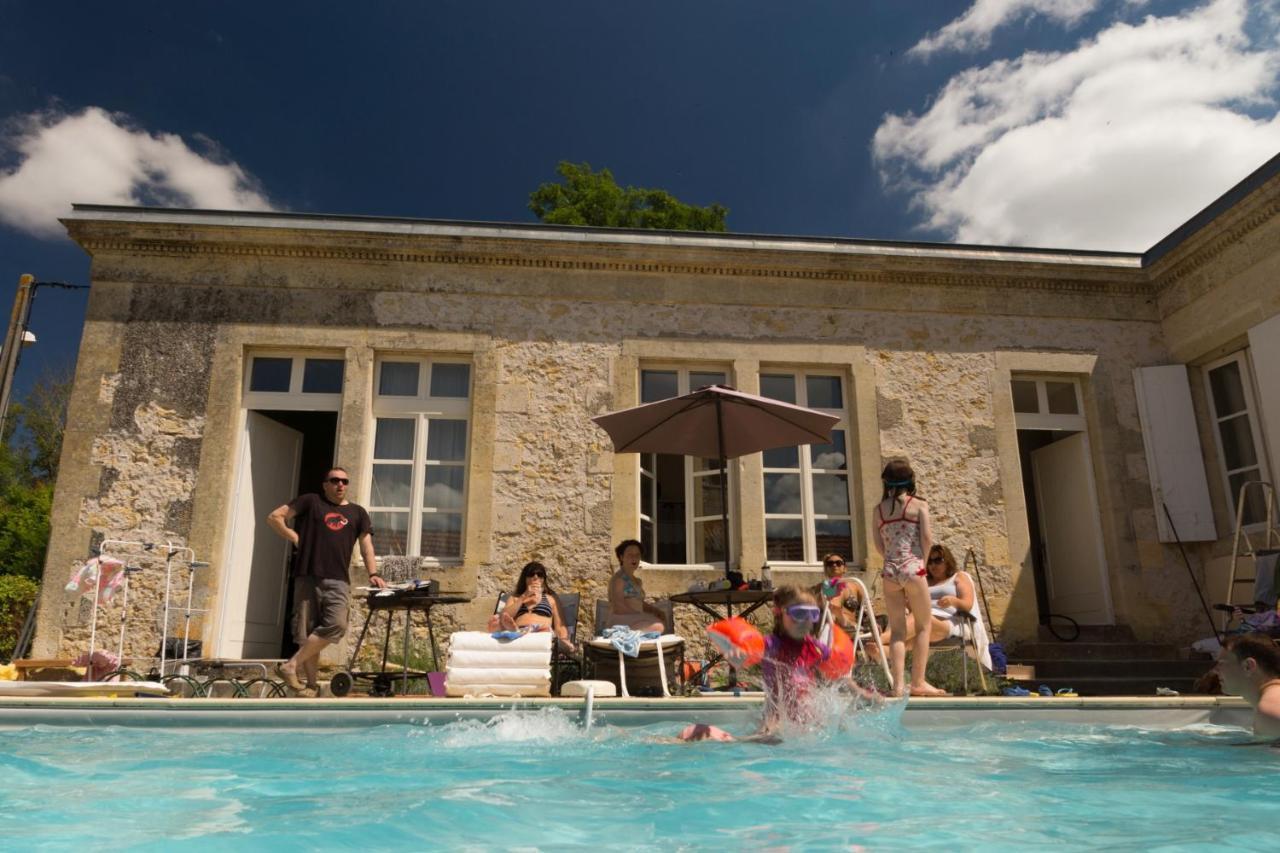 Romantic Gite Nr St Emilion With Private Pool And Views To Die For Pujols  外观 照片