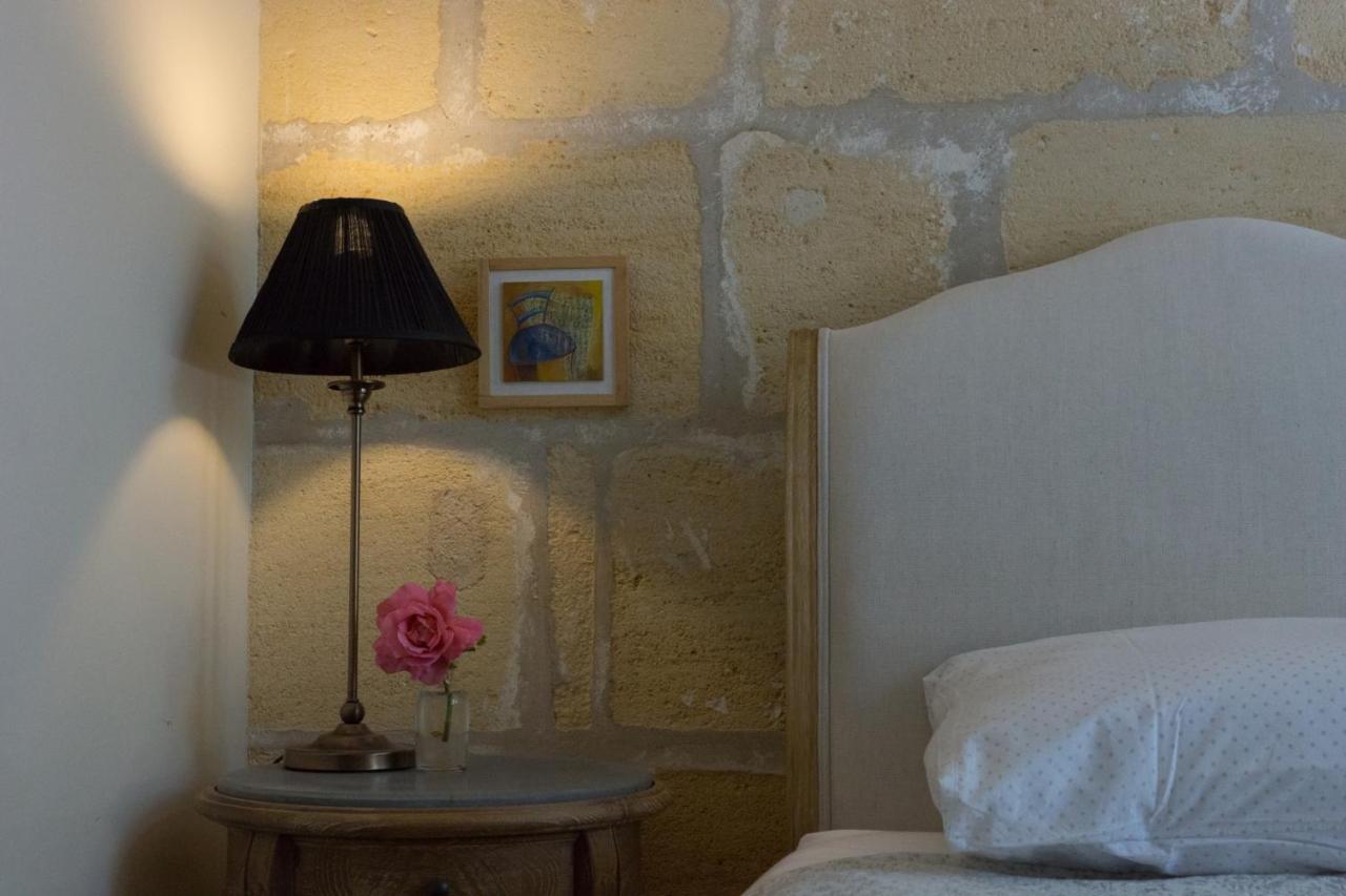 Romantic Gite Nr St Emilion With Private Pool And Views To Die For Pujols  外观 照片