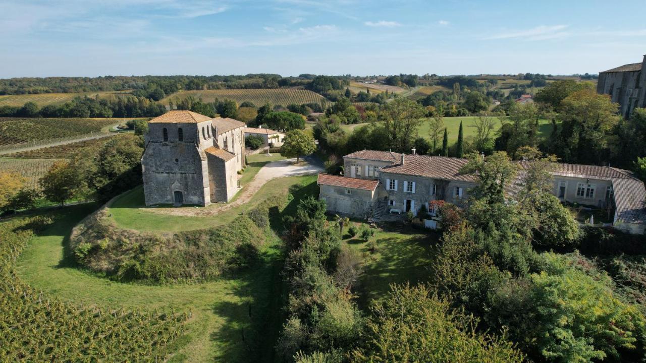 Romantic Gite Nr St Emilion With Private Pool And Views To Die For Pujols  外观 照片
