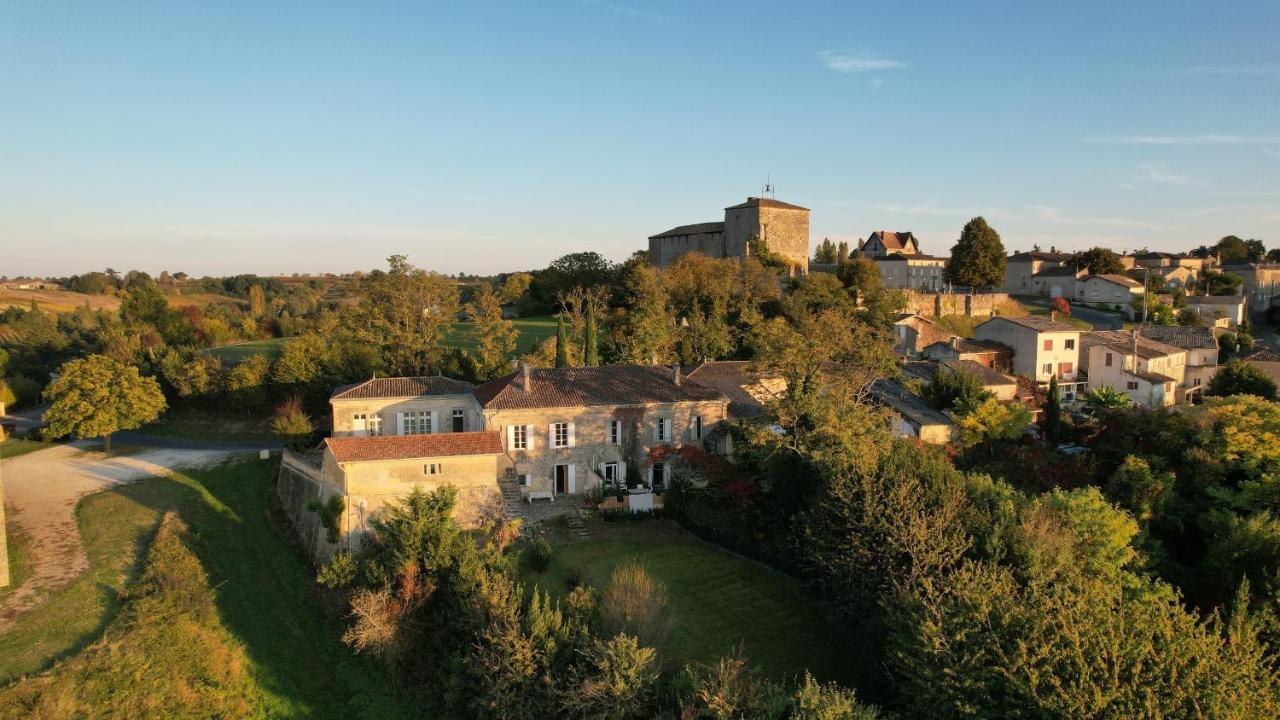 Romantic Gite Nr St Emilion With Private Pool And Views To Die For Pujols  外观 照片